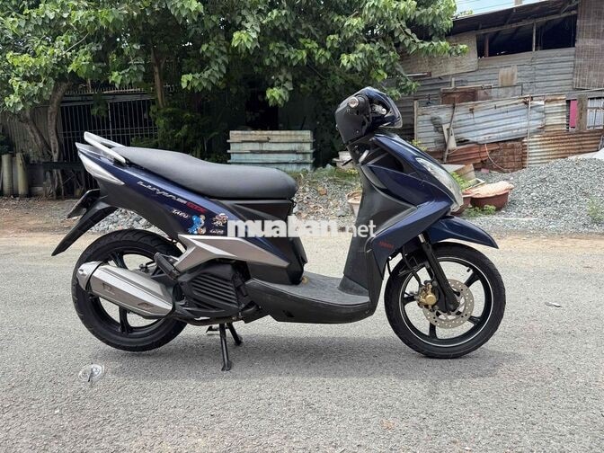 Yamaha Luvias FI Xanh