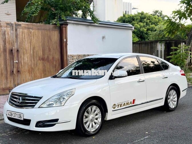 Nissan Teana 2.0AT 2010 Trắng Tự động