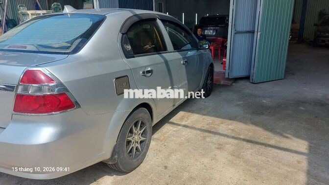 Gentra Bạc Số sàn Xăng