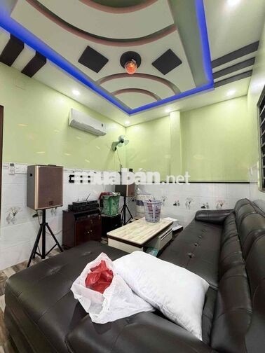 730/ Hương lộ 2, DT: 4x15, 3 tầng, 4PN-4WC