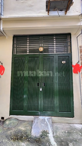 Nhà cho thuê lâu dài,ưu tiên gia đình 