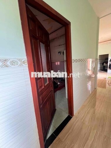Kẹt tiền bán nhà Phú Giáo- HCM