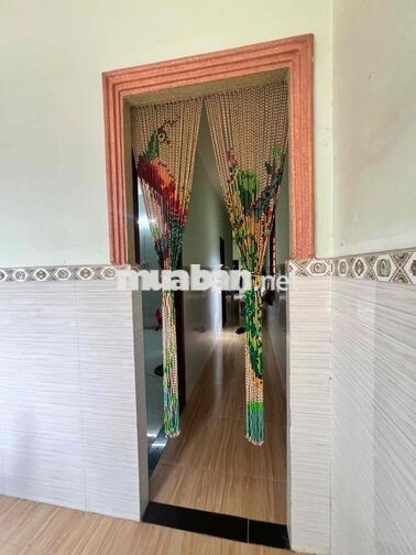 Kẹt tiền bán nhà Phú Giáo- HCM