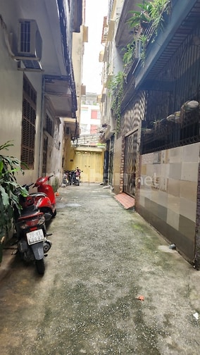 Nhà cho thuê lâu dài,ưu tiên gia đình 