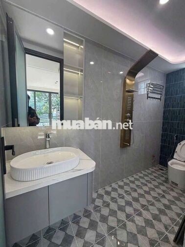 CHO THUÊ NHÀ FULL NỘI THẤT MẶT TIỀN LÊ VĂN THỌ 4PN 6WC
