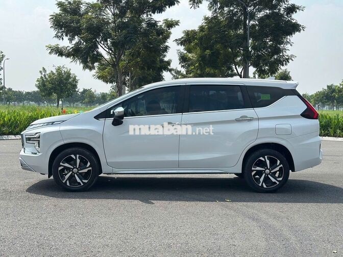 Mitsubishi Xpander Premium 1.5AT 2024 Trắng 5 vạn