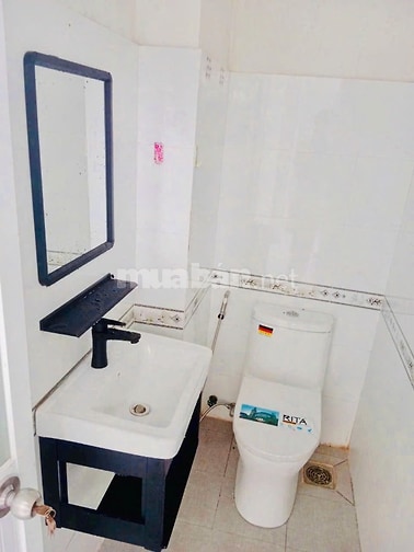 Chính chủ bán nhà 4 tầng mới sát bờ kè 