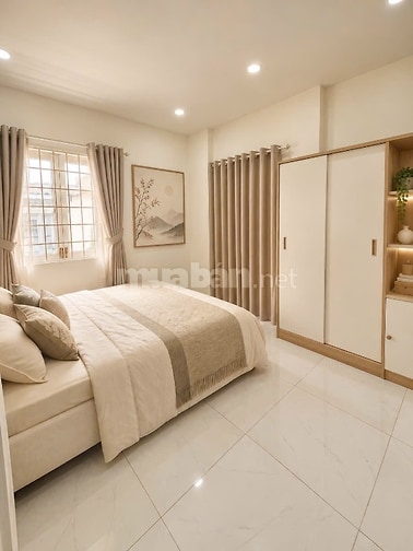 Chính chủ bán nhà 4 tầng mới sát bờ kè 