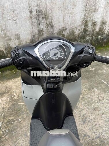Honda SH Mode 2024 Xám xi măng 12000 km