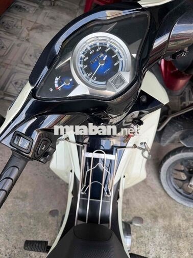Honda Future Fi 2023 Trắng 12600 km