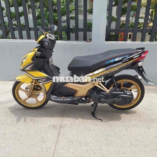 Yamaha Nouvo 4 2011 Vàng đen