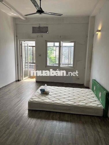 Cho thuê Chung Cư đường Lê Lợi, Quận 1 - Chỉ 8 triệu