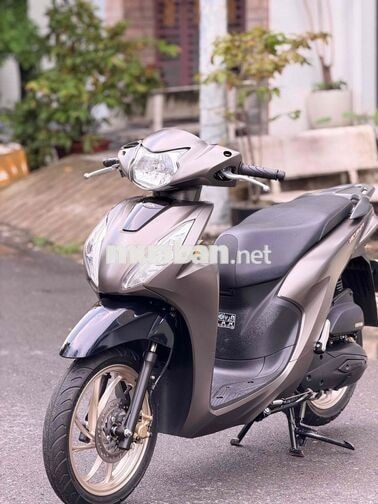 Honda Vision 2025 Bản đặc biệt Nâu vàng đồng