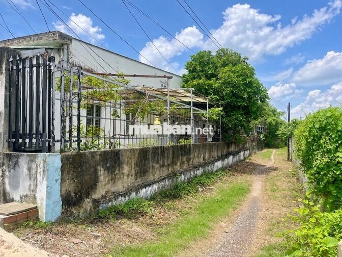 1tỷ47 Bán dãy trọ 10PN ở Nguyễn Văn Khạ, sát KCN Tây Bắc (10x28) SHR