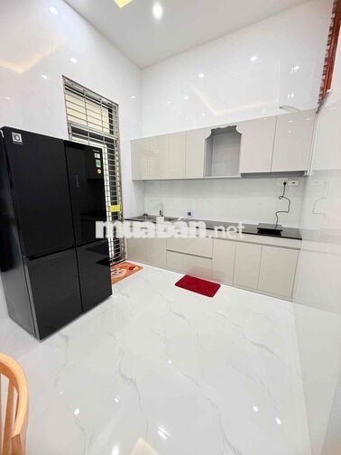 CHO THUÊ NHÀ XÂY MỚI 100% 3 PN 3 WC LÊ PHỤ TRẦN