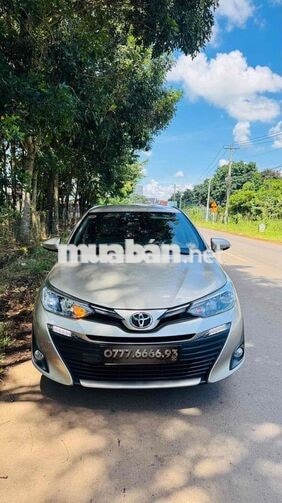Toyota Vios G Tự động Vàng cát