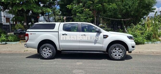 Ford Ranger 2015 2.2 số sàn 1 cầu