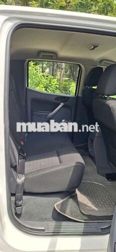 Ford Ranger 2015 2.2 số sàn 1 cầu