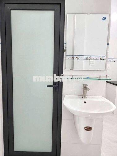 Nhà Mặt Tiền Cấp 4 Đường Phan Văn Năm