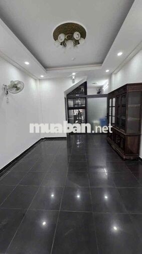 Mặt bằng kinh doanh mặt tiền ngay chợ thị nghè diện tích 60m2