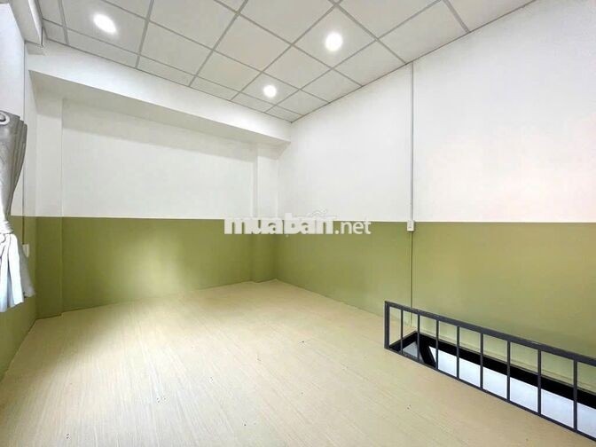 DUPLEX FULL NỘI THẤT, TH MÁY - GÁC CAO 2M KH ĐỤNG ĐẦU NGAY QUANG TRUNG