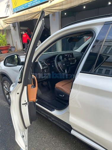 Cần bán gấp xe BMW X3 chính chủ giá rẻ.