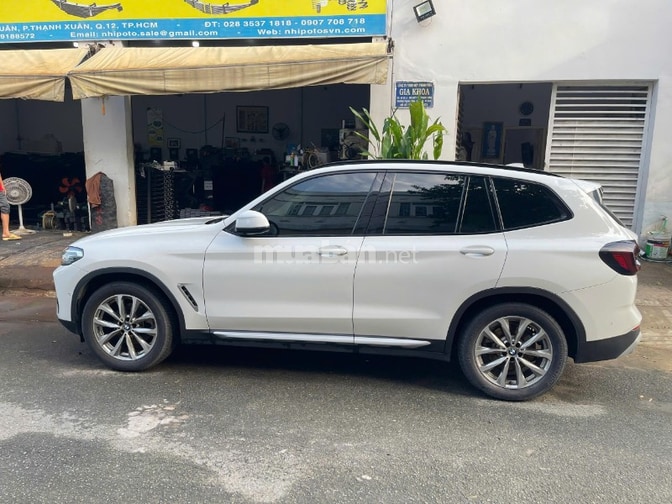 Cần bán gấp xe BMW X3 chính chủ giá rẻ.