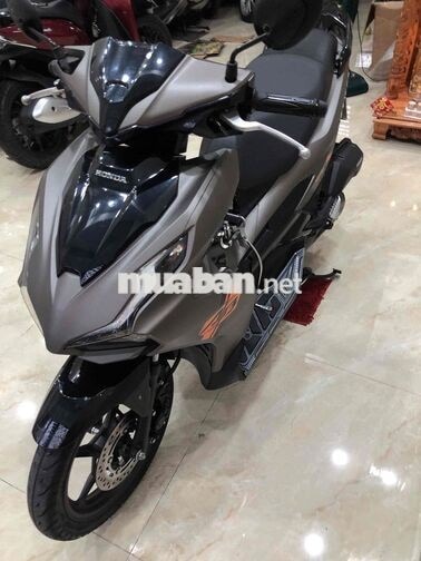 Honda Airblade Fi 125cc 2023 Xám đen 8000 km