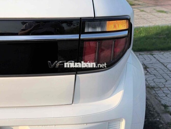 VF3 25 Trắng 16.000 km Sạc Ko Giới Hạn
