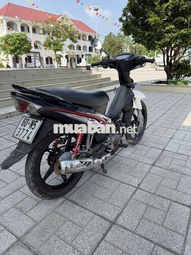 Yamaha Sirius RC Đen, Trắng Xe số