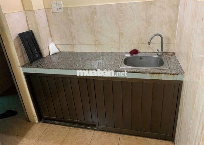 Phòng Trọ Máy Lạnh, Gác , Toilet riêng, Không chung chủ, 3tr2/tháng