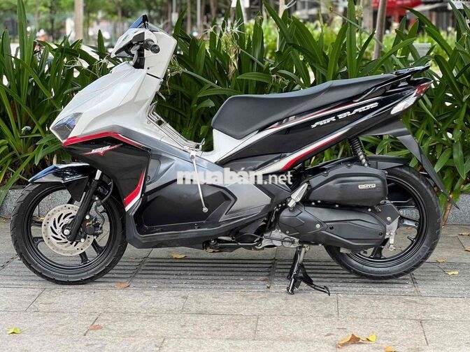 AirBlade 125 2017 Trắng Bạc Đen bstp chính chủ