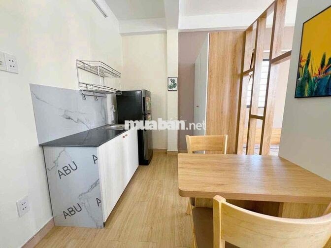 🔥Cho thuê 1PN Ban Công_Giá Rẻ_Rộng Thoáng_Đối Diện Bắc Hải/ Thành Thai