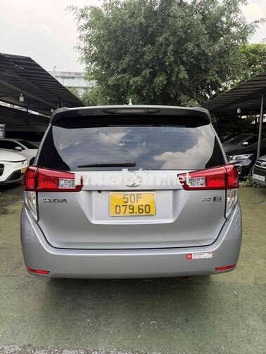 Toyota Innova 2022 Số sàn Bạc 100.000 km