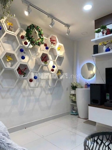 Nhà 4 lầu đẹp Cao cấp hẻm xe hơi Lê Văn Sỹ, P14, Q3, giá: 8 tỷ.