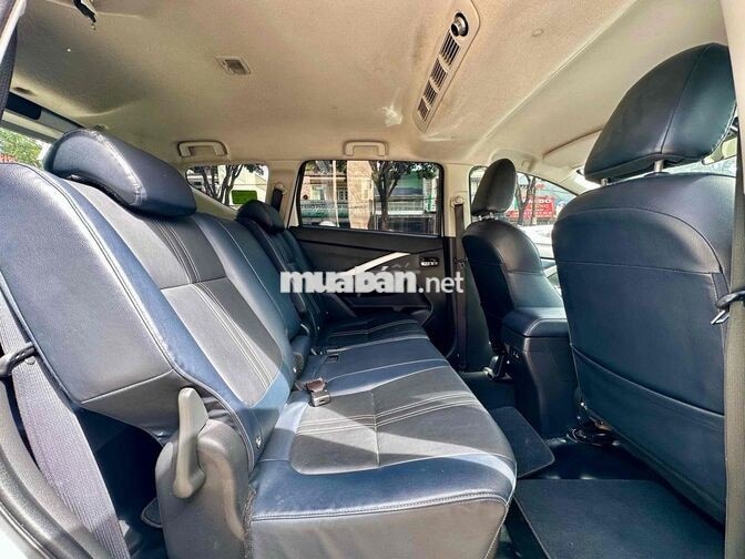Mitsubishi Xpander Cross 2023 Trắng 7 chỗ Tự động