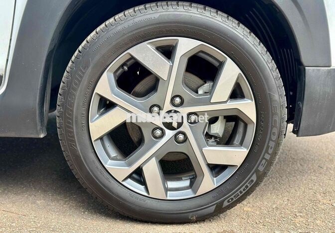 Mitsubishi Xpander Cross 2023 Trắng 7 chỗ Tự động