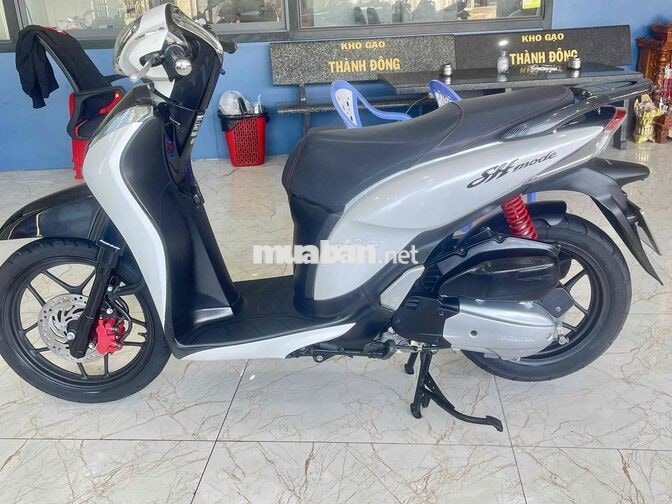 Honda SH Mode 2018 Trắng đen 25.000 km