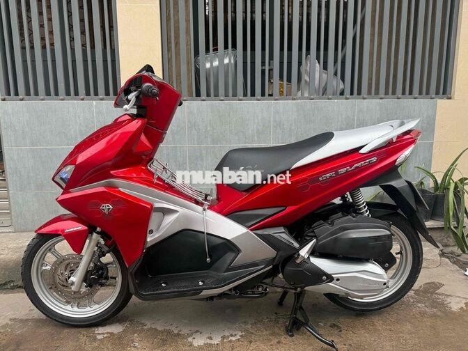 Ab 2016 xe đẹp máy zin êm đúng chủ giá chỉ 19tr