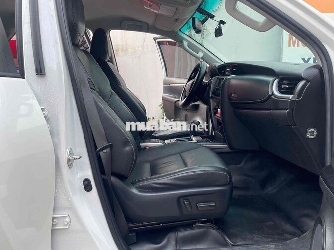 Bán Fortuner dầu AT 2022 mẫu mới - Xe đẹp đi kỹ