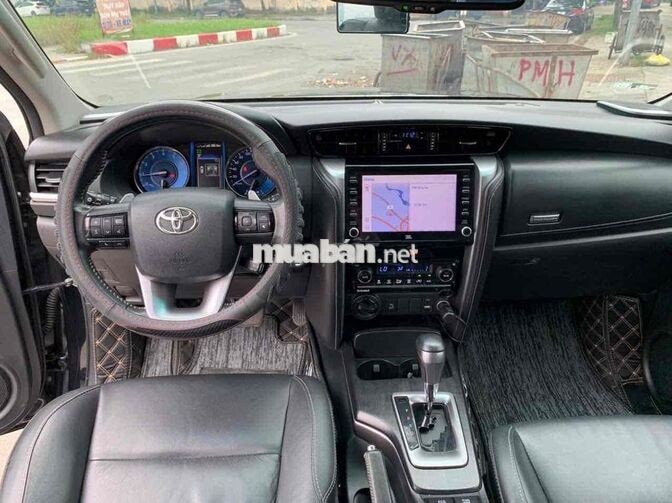 Fortuner Full Xăng Tự động 2021 Đen 2 cầu 30/5 sô