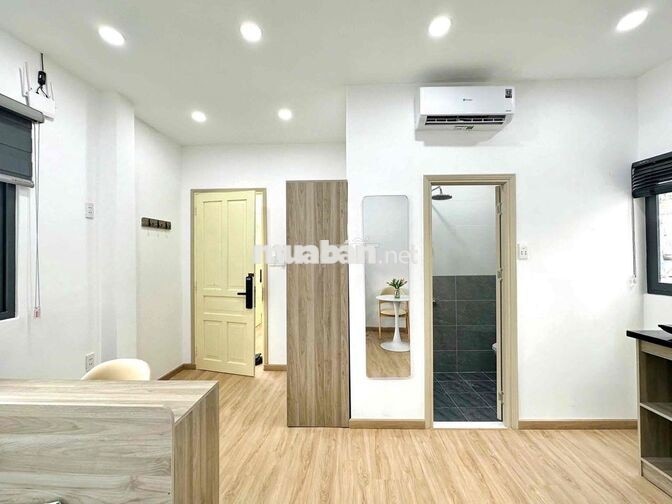 CĂN HỘ FULL NỘI THẤT CÓ CỬA SỔ NẰM NGAY VẠN HẠNH MALL, TRẦN QUỐC THẢO