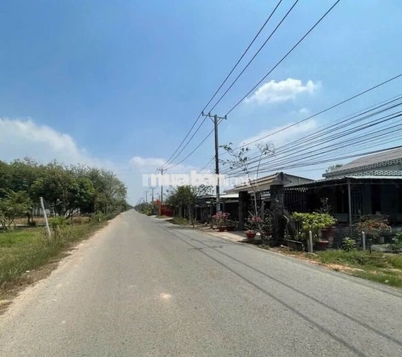 Bán Đất 117m2 Đ. QL22, Tân Phú Trung, SHR, Giá 700 Triệu, Gần KCN TPT.