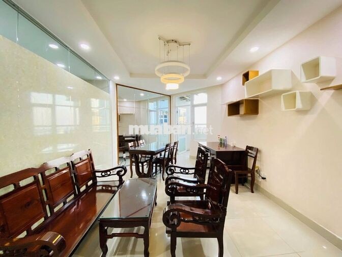Cho thuê căn hộ Him Lam chợ Lớn, Q6, 108m2, 3pn,2wc,nội thất, giá 14tr