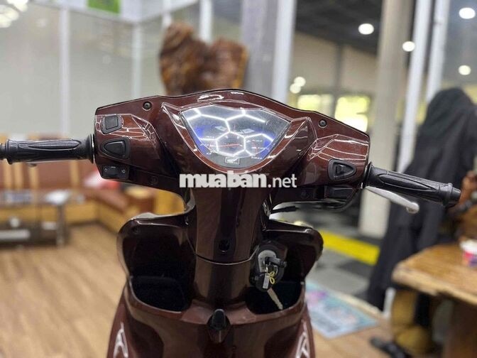 Honda Vision chính chủ bstp máy móc bao êm