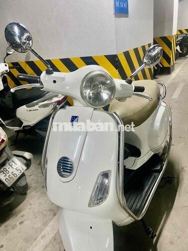 XE NHÀ ÍT ĐI VESPA LX 150CC 2016 TRẮNG BÁN NHANH