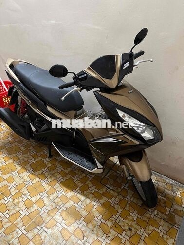 Honda Air Blade Vàng đồng 34k km