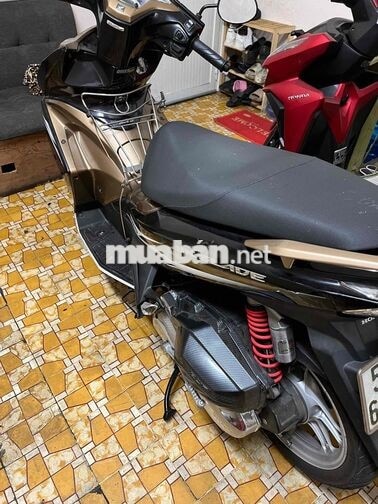 Honda Air Blade Vàng đồng 34k km