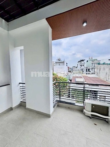 4x11 nhà đúc 4 tấm. Hẻm xe hơi đường Mã Lò 