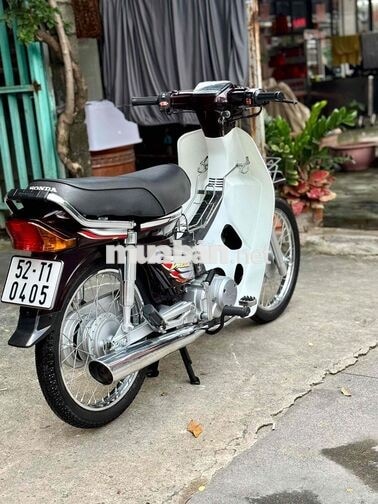 Honda Dream Super 2002 Nâu ( Góp 50%)